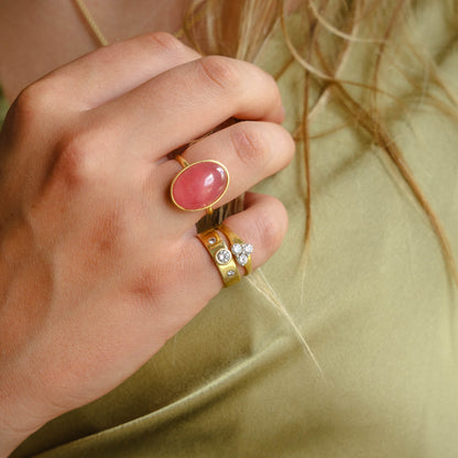 Three Jewels- 3 Stone Diamond Ring in 18K Gold Ring
