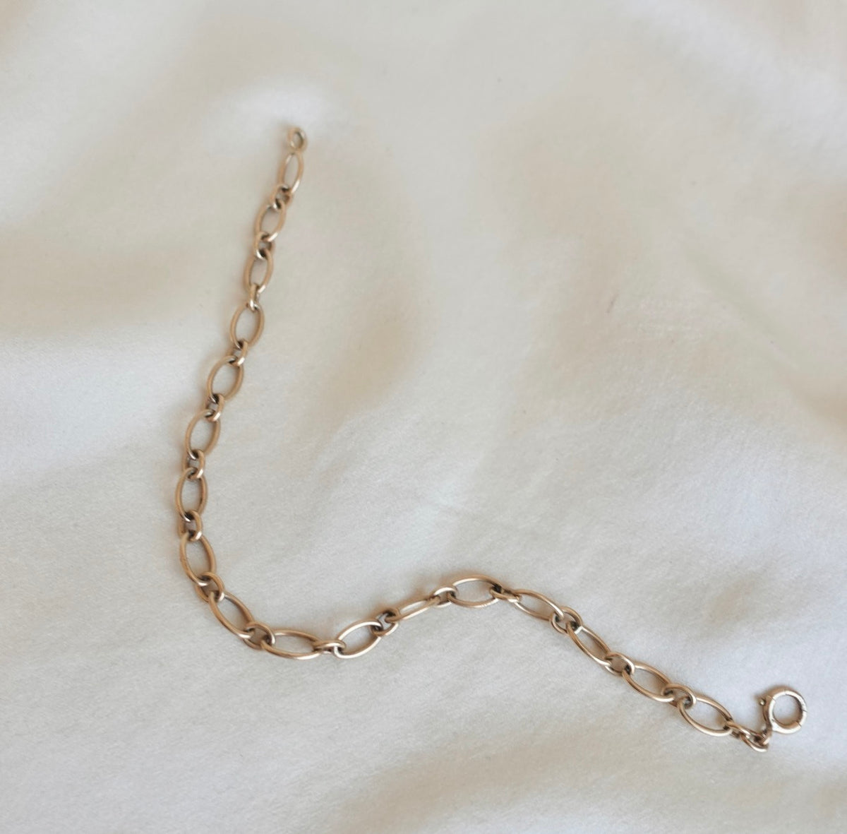 Vintage 14K Solid Gold Ellipse Bracelet
