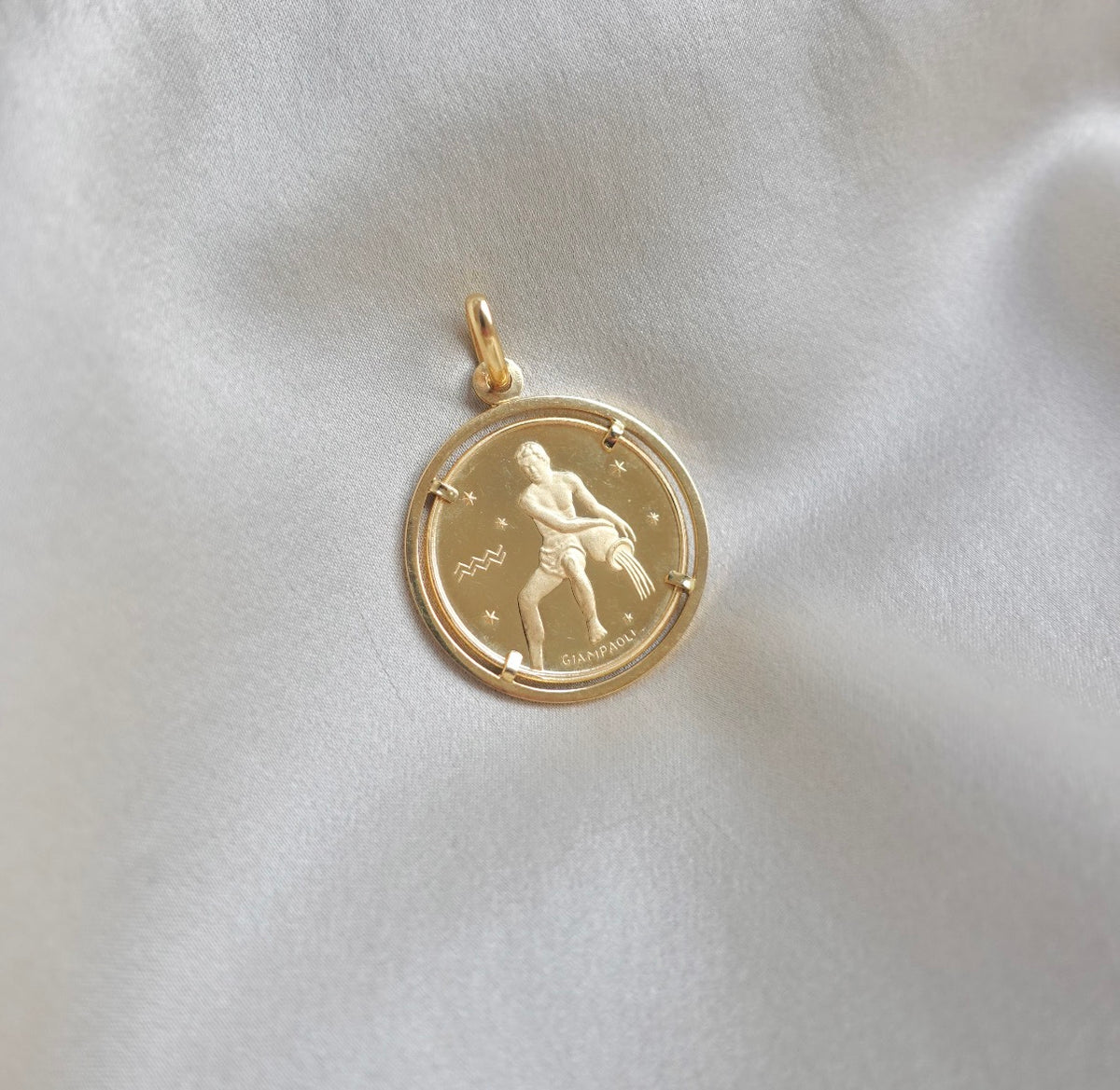 Rare Italian Aquarius 18K Zodiac Pendant