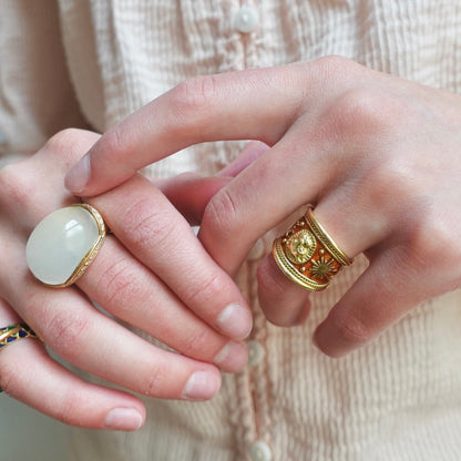 Elizabeth Gage Zodiac Enamel Ring in 18K Gold, Circa 1990s