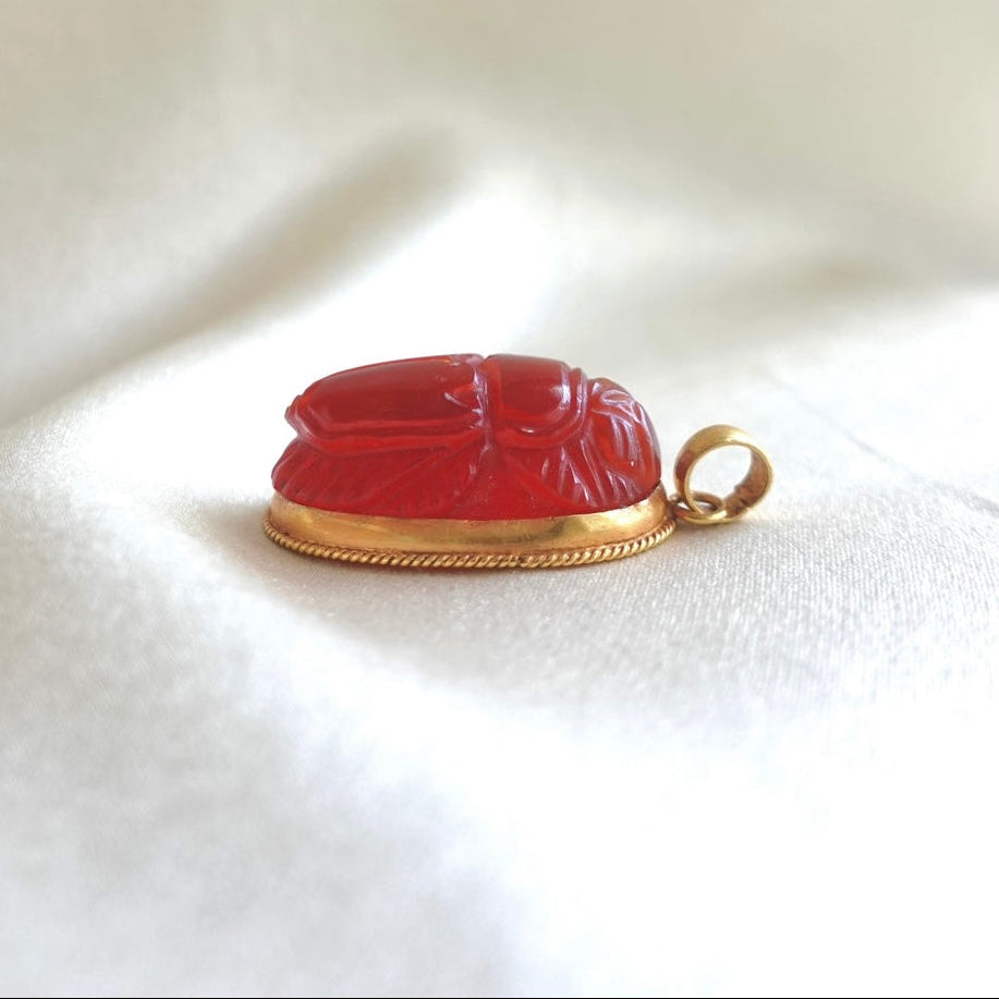 Carnelian Scarab Pendant in 18K Gold