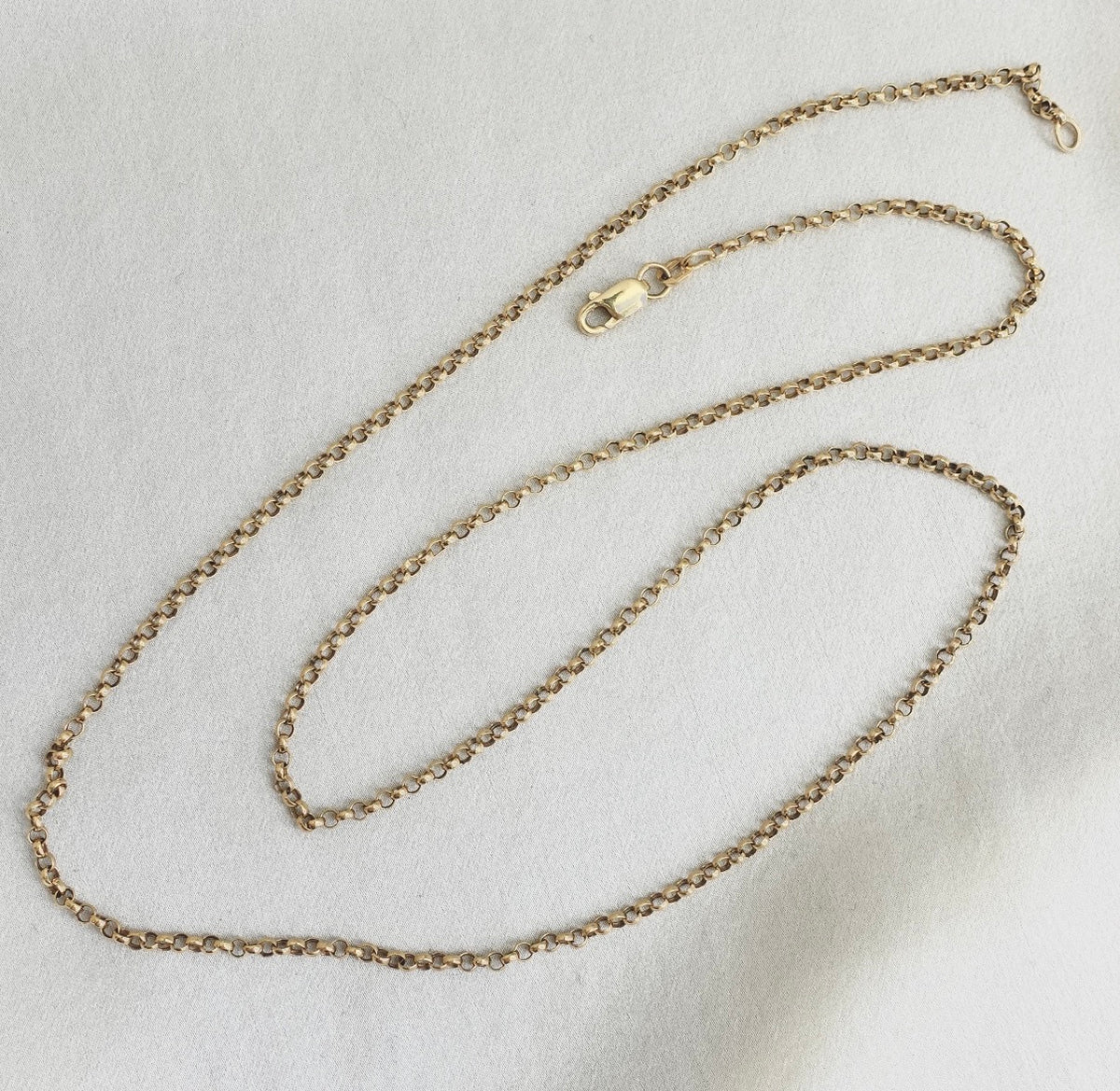 14K Thin Rolo Chain in 24 inches